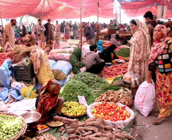 اتوار بازار سرکاری حیثیت کھو بیٹھے