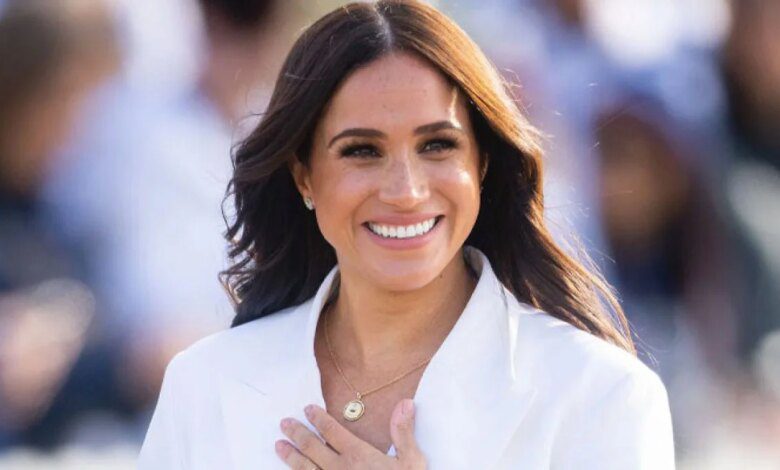 Netflix Exec نے Meghan Markle کی کاسٹنگ افواہ کو خفیہ جواب دیا۔ Netflix Exec نے Meghan Markle کی کاسٹنگ افواہ کو خفیہ جواب دیا۔