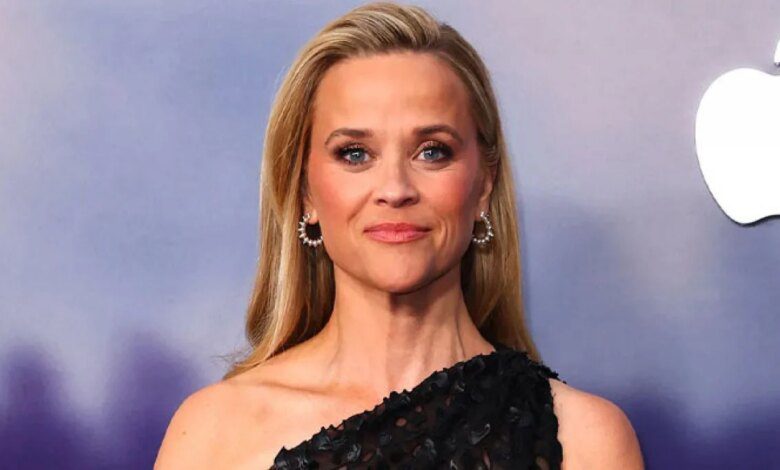Reese Witherspoon نوجوان خواتین کو دلی مشورہ دیتا ہے۔ Reese Witherspoon نوجوان خواتین کو دلی مشورہ دیتا ہے۔