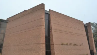 الحمرا نے آرٹ کیمپ میں نوجوان ٹیلنٹ کا مظاہرہ کیا۔ الحمرا نے آرٹ کیمپ میں نوجوان ٹیلنٹ کا مظاہرہ کیا۔