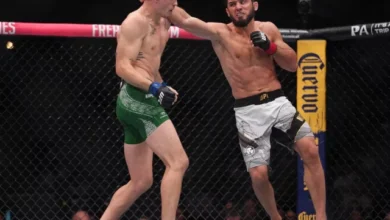 Makhachev نے UFC ویلٹر ویٹ ٹائٹل برقرار رکھنے کے لیے گیری کو پیچھے چھوڑ دیا۔