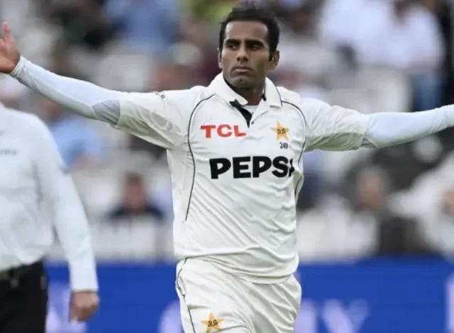 علی نے انگلینڈ کے دباؤ کے باوجود پاکستان کی حمایت کی۔ علی نے انگلینڈ کے دباؤ کے باوجود پاکستان کی حمایت کی۔