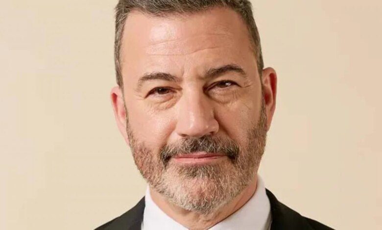 جمی کامل نے بڑے ‘جمی کامل لائیو!’ کا اعلان کیا۔ واپسی