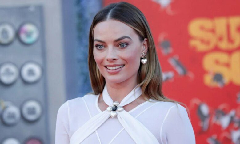 Margot Robbie نے مشہور پہلا نام چھوڑ دیا۔