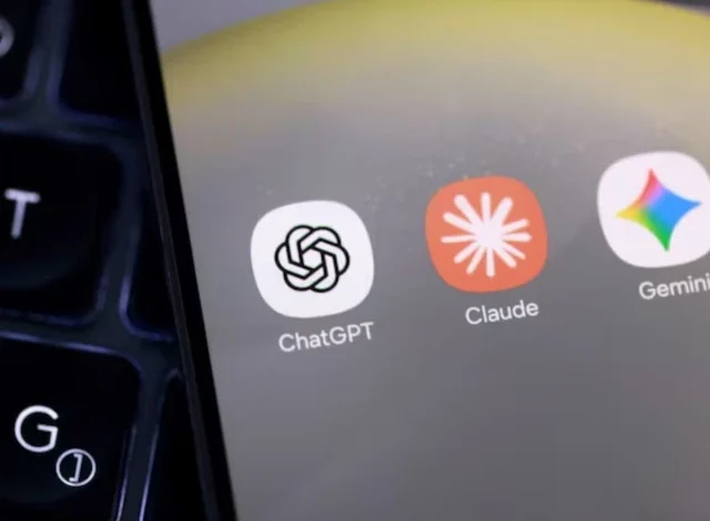 Claude, ChatGPT, Grok اور Microsoft ای میل رکاوٹ کے بعد بحال ہو جاتے ہیں۔
