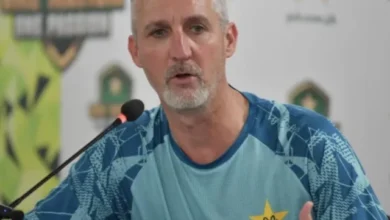 گلیسپی نے برطرفی پر جاوید سے کہا ‘آئینے میں دیکھو’ گلیسپی نے برطرفی پر جاوید سے کہا ‘آئینے میں دیکھو’