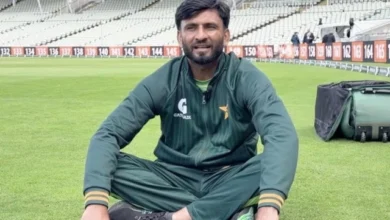 پاکستانی ڈیبیو کرنے والوں نے ٹیسٹ کے موقع کو گلے لگا لیا۔ پاکستانی ڈیبیو کرنے والوں نے ٹیسٹ کے موقع کو گلے لگا لیا۔