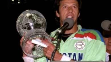 آسٹریلیا کے سابق کپتان نے عمران خان کے لیے مدد مانگ لی