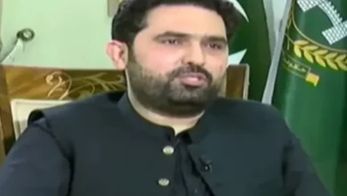آفریدی نے پولیس پر بربریت کا الزام لگایا آفریدی نے پولیس پر بربریت کا الزام لگایا