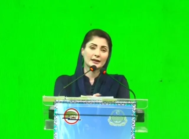 ’طیارہ وزیراعلیٰ کا ہے ذاتی طور پر میرا نہیں‘، مریم نے سرکاری طیارے کے استعمال پر تنقید کا جواب دے دیا