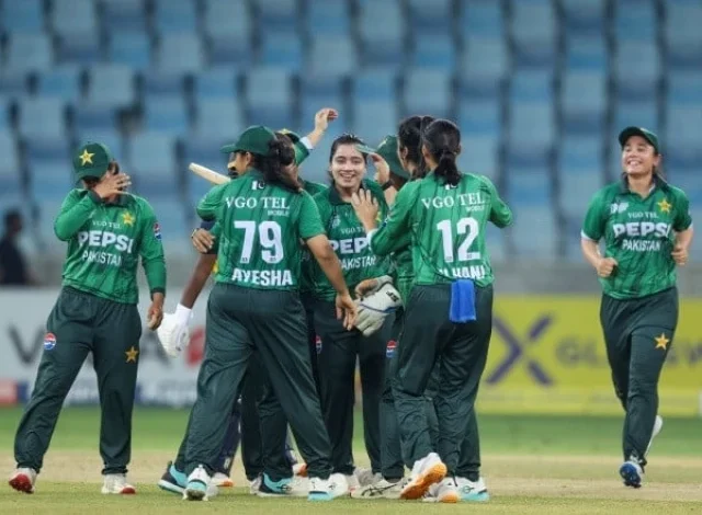 سری لنکا نے پاکستان کو شکست دے کر ایشیا کپ کا فائنل بھارت کے ساتھ کھڑا کر دیا۔