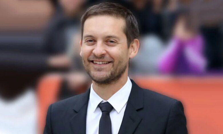 Tobey Maguire کی سابقہ بیوی نے اپنی شادی میں اداکار کے ‘غیر روایتی’ لیکن ‘خصوصی’ کردار پر تنقید کی۔ Tobey Maguire کی سابقہ بیوی نے اپنی شادی میں اداکار کے ‘غیر روایتی’ لیکن ‘خصوصی’ کردار پر تنقید کی۔