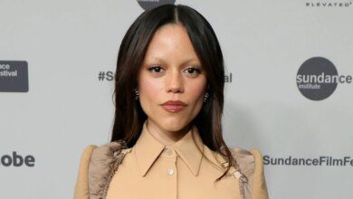 Jenna Ortega AI کے بارے میں ایماندار ہو جاتی ہے کیونکہ تازہ ترین سائنس فائی فلم ریلیز ہونے والی ہے۔