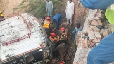حافظ آباد میں بس نالے میں گرنے سے 5 افراد جاں بحق، متعدد زخمی، ریسکیو 1122