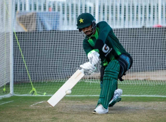 سہ فریقی سیریز میں پاکستان کو متوازن اسکواڈ کے ساتھ جانا چاہیے