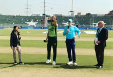 انگلینڈ نے سہ ملکی ون ڈے سیریز میں پاکستان کے خلاف باؤلنگ کا انتخاب کیا ہے۔