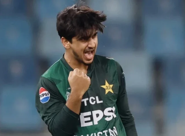 صادق نے پاکستان کے T20I اسکواڈ میں صائم کے کردار پر سوال اٹھایا
